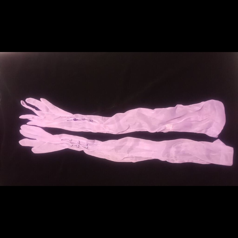 Special occasion vintage lavender gloves